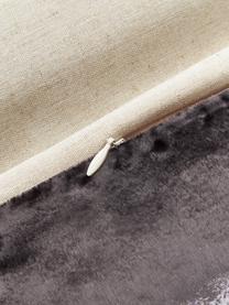 Funda de cojín de terciopelo bordada Farah, Parte superior: mezcla de algodón (70% al, Parte trasera: mezcla de algodón (70% al, Gris oscuro, beige, An 30 x L 50 cm