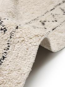 Handgetuft katoenen vloerkleed Fionn met franjes, 100% katoen, Lichtbeige, zwart, B 80 x L 150 cm (maat XS)