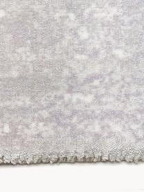 Kurzflor-Teppich Aviva, 100  % Polyester, GRS-zertifiziert

Das in diesem Produkt verwendete Material ist schadstoffgeprüft und zertifiziert nach STANDARD 100 by OEKO-TEX® , HOHENSTEIN HTTI, 21.HIN.71270., Grautöne, B 160 x L 230 cm (Grösse M)