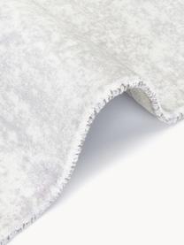 Kurzflor-Teppich Aviva, 100  % Polyester, GRS-zertifiziert

Das in diesem Produkt verwendete Material ist schadstoffgeprüft und zertifiziert nach STANDARD 100 by OEKO-TEX® , HOHENSTEIN HTTI, 21.HIN.71270., Grautöne, B 160 x L 230 cm (Grösse M)