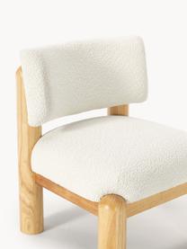 Poltrona lounge in bouclè Dalma, Cuscino seduta: bouclé (100% poliestere) , Bouclé bianco, legno chiaro, Larg. 60 x Alt. 76 cm