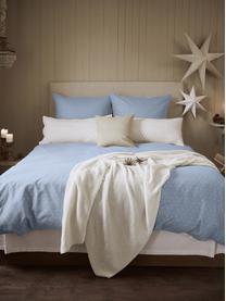 Flanelová obojstranná posteľná bielizeň Betty, Svetlomodrá a biela, bodkovaná, 200 x 200 cm + 2 vankúš 80 x 80 cm