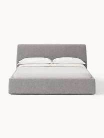 Cama tapizada en tejido bouclé con espacio de almacenaje Cloud, Tapizado: tejido bouclé (80% poliés, Cuerpo: madera de pino y abeto ma, Patas: madera de abedul pintada , Bouclé gris, An 140 x L 200 cm