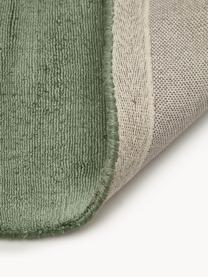 Tapis en viscose tissé main Jane, 100 % viscose, Vert foncé, larg. 200 x long. 300 cm (taille L)