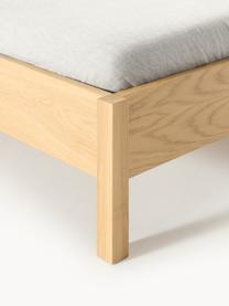 Cama de madera Jones, con cabecero, Estructura: madera contrachapada chap, Patas: madera de fresno maciza, Madera clara, An 140 x L 200 cm