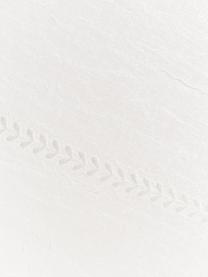 Geborduurd tafelkleed Bilia met geschulpte zoom en borduursel, 100% polyester, Gebroken wit, Voor 6 - 10 personen (B 160 x L 320 cm)