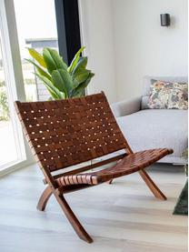 Sillón de cuero Montana, Tapizado: cuero, Patas: madera de teca, Marrón, An 74 x F 66 cm