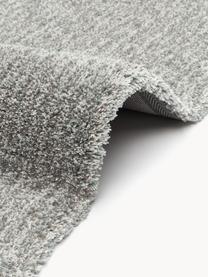Flauschiger Melange Hochflor-Teppich Marsha, Flor: 100 % Polyester, Hellgrau, B 80 x L 150 cm (Größe XS)