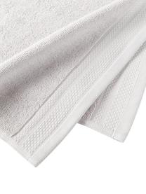 Lot de serviettes de bain en coton bio Premium, 4 élém., 100 % coton bio, certifié GOTS
Qualité supérieure 600 g/m²

Le matériau est certifié STANDARD 100 OEKO-TEX®, IS025 189577, OETI, Gris clair, Lot de différentes tailles