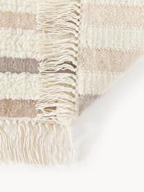 Tappeto kilim fatto a mano con frange Calais, 80% lana, 20% cotone

Nel caso dei tappeti di lana, le fibre posso allentarsi nelle prime settimane di utilizzo, questo si riduce con l'uso quotidiano e la peluria diminuisce., Beige, terracotta, taupe, Larg. 80 x Lung. 150 cm (taglia XS)