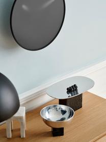 Decoratief dienblad Sapoto met marmeren voetstuk, Dienblad: aluminium, gepolijst, Voetstuk: marmer, Zilverkleurig, zwart, gemarmerd, B 25 x D 15 cm