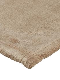 Zachte plaid Doudou in taupe, 100% polyester, Taupe, B 130 x L 160 cm