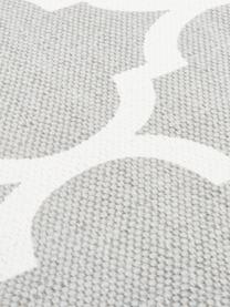 Tapis fin en coton tissé main Amira, 100 % coton, Gris clair, blanc, larg. 160 x long. 230 cm (taille M)