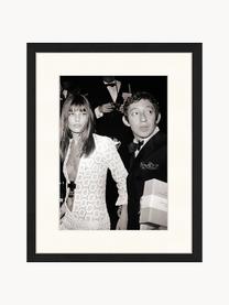 Gerahmte Fotografie Serge Gainsbourg & Jane Birkin, Rahmen: Buchenholz, FSC zertifizi, Bild: Digitaldruck auf Papier, , Front: Acrylglas, Schwarz, Off White, B 33 x H 43 cm