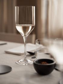 Sklenice na bílé víno Eleia, 4 ks, Křišťálové sklo

Vneste lesk křišťálového skla na svůj jídelní stůl! Sklo je výjimečně průhledné a těžké, což znamená, že působí hodnotně a zároveň dobře vypadá. Navíc filigránské výbrusy dělají každý kusu výjimečný kousek, který je praktický i krásný., Transparentní, Ø 8 cm, V 22 cm, 330 ml