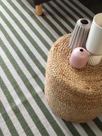 Pruhovaný vlnený koberec so strapcami Gitta, 90 %  bavlna, 10 %  polyester
V prvých týždňoch používania môžu vlnené koberce uvoľňovať vlákna, tento jav zmizne po niekoľkých týždňoch používania, Zelená, svetlosivá, Š 120 x D 170 cm (veľkosť S)