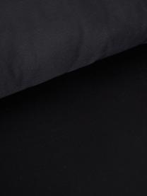Rotan loungestoel Merete, Zitvlak: rotan, Frame: gepoedercoat metaal, Zitvlak: zwart. Frame: mat zwart. Kussenhoezen: zwart, B 72 x D 74 cm