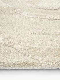 Ručně všívaný koberec s krátkým vlasem a strukturovaným povrchem Winola, Tlumeně bílá, Š 200 cm, D 300 cm (velikost L)