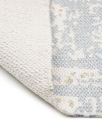 Handgeweven katoenen vloerkleed Jasmine in beige/blauw in vintage stijl, Blauwe en witte tinten, B 70 x L 140 cm (maat XS)