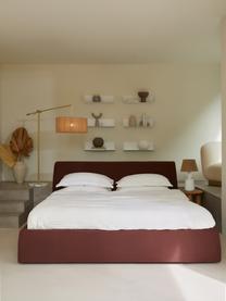 Gestoffeerd bed Cloud, Bekleding: fijn gestructureerde gewe, Frame: massief grenenhout en pla, Geweven stof wijnrood, B 140 x L 200 cm