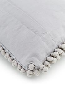 Federa arredo grigio chiaro con palline di tessuto Iona, Retro: 100% cotone, Grigio, Larg. 30 x Lung. 50 cm