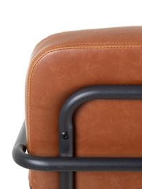 Fotel wypoczynkowy ze sztucznej skóry z metalową ramą Arms, Tapicerka: sztuczna skóra, Stelaż: drewno warstwowe, Camel, S 57 x G 76 cm