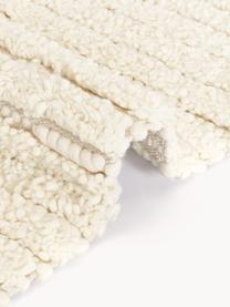 Ručne tkaný vlnený koberec s vysokým vlasom Octavia, 71 %  vlna, 29 % bavlna 

V prvých týždňoch používania môžu vlnené koberce uvoľňovať vlákna, tento jav po čase zmizne, Krémovobiela, Š 80 x D 150 cm (veľkosť XS)