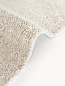 Handgewebter Kurzflor-Teppich Ainsley, 60 % Polyester, GRS-zertifiziert
40 % Wolle, Hellbeige, B 80 x L 150 cm (Grösse XS)