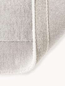 Tapis à poils courts Kari, 100 % polyester, certifié GRS, Tons gris, larg. 80 x long. 150 cm (taille XS)