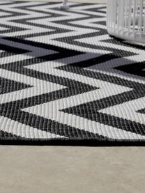 Dubbelzijdig in- en outdoor vloerkleed Palma met zigzag patroon, 100% polypropyleen, Zwart, wit, B 120 x L 170 cm (maat S)