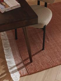 Flachgewebter Teppich Ryder mit Fransen, 100 % Polyester, GRS-zertifiziert, Terrakotta, Weiss, B 120 x L 180 cm (Grösse S)