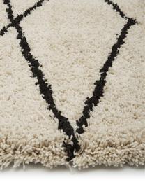 Zacht hoogpolig vloerkleed Nouria, handgetuft, Bovenzijde: 100% polyester, Onderzijde: 100% katoen, Beige, zwart, B 120 x L 180 cm (maat S)