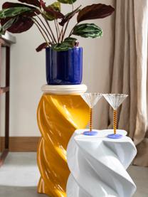 Sklenice na koktejly z borosilikátového skla Perle, 2 ks, Borosilikátové sklo

Objevte všestrannost borosilikátového skla pro Vaši domácnost! Borosilikátové sklo je vysoce kvalitní, spolehlivý a odolný materiál. Vyznačuje se výjimečnou tepelnou odolností, a proto je ideální pro Váš horký čaj nebo kávu. Ve srovnání s běžným sklem je borosilikátové sklo odolnější proti rozbití a prasknutí, takže je bezpečným společníkem ve Vaší domácnosti., Transparentní, světle hnědá, modrá, Ø 10 cm, V 17 cm, 150 ml