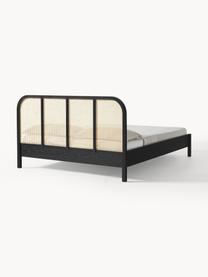 Cama de madera Jones, con cabecero, Estructura: madera contrachapada chap, Patas: madera de fresno maciza, Negro, An 140 x L 200 cm