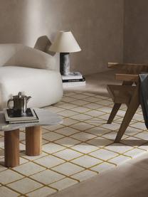 Ručne tuftovaný vlnený koberec Kallie, Lomená biela, okrová, Š 80 x D 150 cm (veľkosť XS)