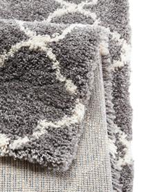 Tapis poils longs gris crème Grace, Gris foncé, crème