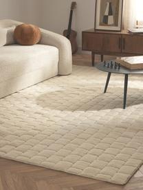 Tapis tissé à la main avec surface texturée Adley, 78 % laine, 20 % coton, 2 % polyester

Les tapis en laine peuvent perdre des fibres lors des premières semaines et des peluches peuvent se former, ce phénomène est naturel et diminue à mesure de votre usage et du temps, Blanc crème, larg. 80 x long. 150 cm (taille XS)