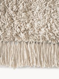 Flauschiger Hochflor-Teppich Dreamy mit Fransen, 100  % Polyester, recycelt

Das in diesem Produkt verwendete Material ist schadstoffgeprüft und zertifiziert nach STANDARD 100 by OEKO-TEX® , HOHENSTEIN HTTI, 21.HIN.90042., Beige, B 200 x L 300 cm (Grösse L)