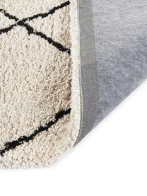 Tapis beige poils longs tufté main Naima, Blanc crème, noir, larg. 400 x long. 500 cm (taille XXL)