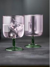 Schalen Torino uit borosilicaatglas, 2 stuks, Borosilicaatglas

Ontdek de veelzijdigheid van borosilicaatglas voor je huis! Borosilicaatglas is een hoogwaardig, betrouwbaar en robuust materiaal. Het wordt gekenmerkt door zijn uitzonderlijke hittebestendigheid en is daarom ideaal voor je hete thee of koffie. Vergeleken met conventioneel glas is borosilicaatglas beter bestand tegen breken en barsten, waardoor het een veilige metgezel is in je huis., Lichtroze, transparant, groen, Ø 8 x H 12 cm, 300 ml