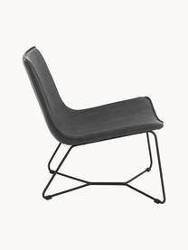 Kunstleren lounge fauteuil Barrel, Bekleding: 100% kunstleer, Frame: gecoat metaal, Kunstleer zwart, B 68 x D 64 cm