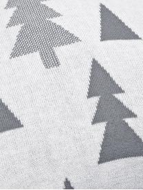 Strick-Wendekissenhülle Joss mit Tannenbäumen, Baumwolle, Grau, Cremeweiß, B 40 x L 40 cm