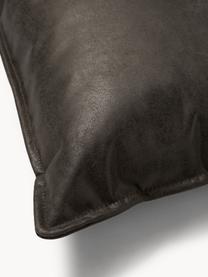 Sofa-Kissen Lennon aus recyceltem Leder, Bezug: Recyceltes Leder (70 % Le, Gestell: Massives Holz, Sperrholz, Füße: Kunststoff, Leder Taupe, B 60 x L 60 cm
