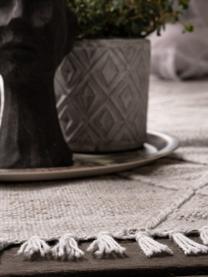 Handgewebter In- & Outdoor-Teppich Dakar mit Fransen und Hoch-Tief-Effekt, 100 % Polyethylen, Hellbeige, B 80 x L 150 cm (Größe XS)