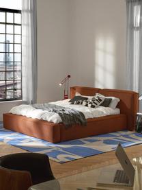 Letto imbottito in bouclé Lennon, Rivestimento: bouclé (80% poliestere, 2, Rivestimento: schiuma, certificata Cert, Struttura: legno di pino massiccio, , Piedini: legno, plastica Questo pr, Bouclé terracotta, Larg. 208 x Lung. 243 cm (superfice 140 x 200 cm)