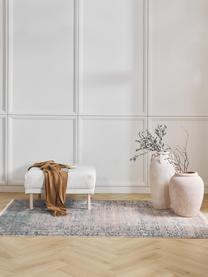 Laagpolig vloerkleed Mardin met franjes, 100% gerecycled polyester

Het materiaal dat in dit product is gebruikt, is getest op schadelijke stoffen en gecertificeerd volgens STANDARD 100 door OEKO-TEX®, 13.HTR.20785, Hohenstein HTTI, Blauw, beige, B 80 x L 150 cm (maat XS)