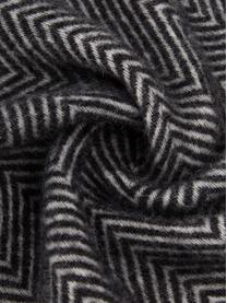 Couverture en laine avec motif à chevrons et franges Tirol-Mona, Noir, larg. 140 x long. 200 cm