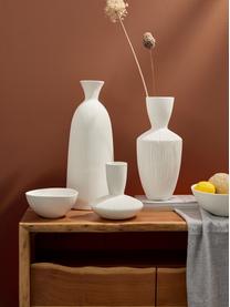 Vase design en céramique Striped, haut. 57 cm, Céramique, Blanc, Ø 23 x haut. 57 cm