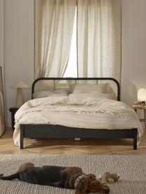 Cama de madera Jones, con cabecero, Estructura: madera contrachapada chap, Patas: madera de fresno maciza, Negro, An 140 x L 200 cm