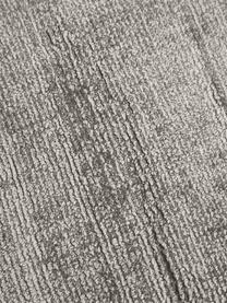 Handgeweven viscose vloerkleed Jane, Onderzijde: 100% katoen Het in dit pr, Grijs, B 200 x L 300 cm (maat L)